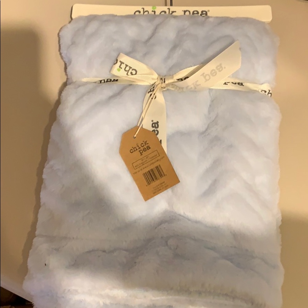 Chick Pea plush blue baby blanket